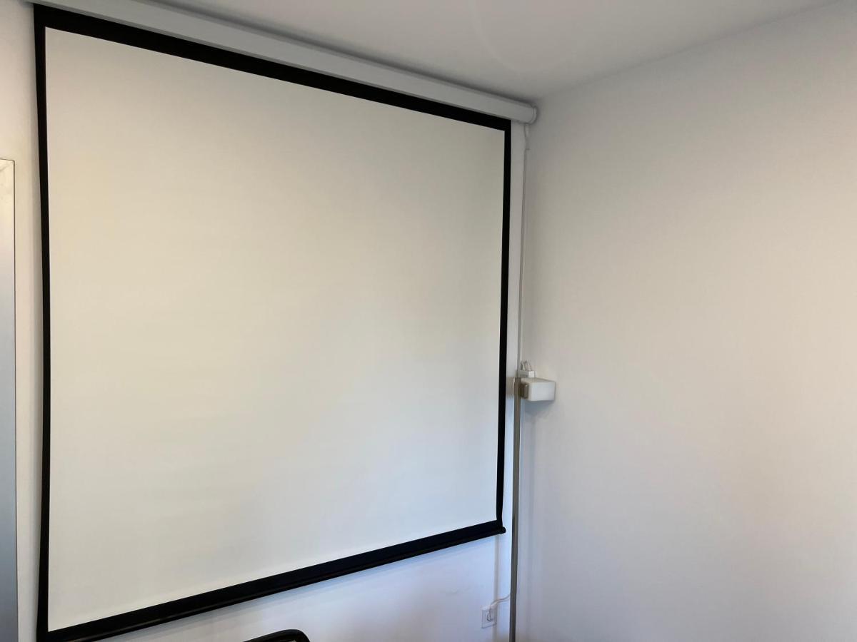 Luxury Westpark 2-Room Apartment Lakeview W5 부쿠레슈티 외부 사진